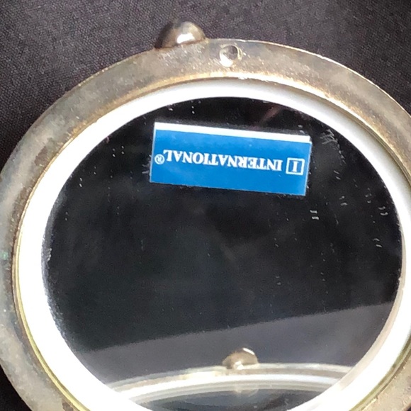 Silverplate Repousse Compact Mirror - Picture 7 of 12